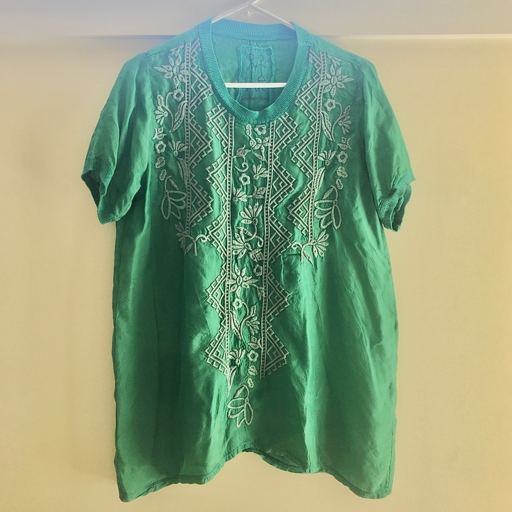Beautiful emerald green JW top worn once!